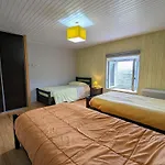 De Montagne Renove Avec Poele A Bois - - Fr-1-589-237 * Saulxures-sur-Moselotte