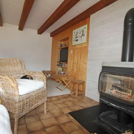 De Montagne Renove Avec Poele A Bois - - Fr-1-589-237 * Saulxures-sur-Moselotte