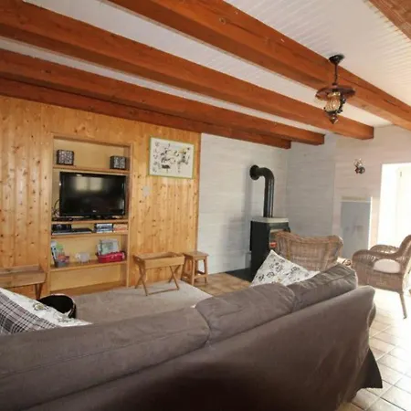 בית נופש De Montagne Renove Avec Poele A Bois - - Fr-1-589-237 *
